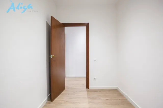Piso en el Poblenou a 200 metros de la playa de Mar Bella — 15