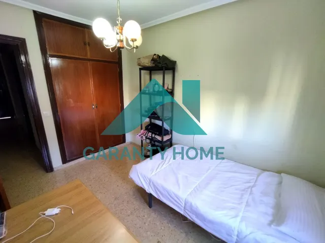 ¡AMPLIO PISO EN VENTA EN ANTONIO HURTADO, CÁCERES! — 25