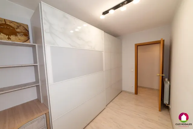 VIVIENDA DE PROTECCIÓN OFICIAL — 25