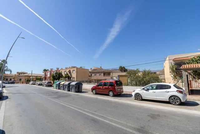 TERRENO URBANO EN RIOJA — 8