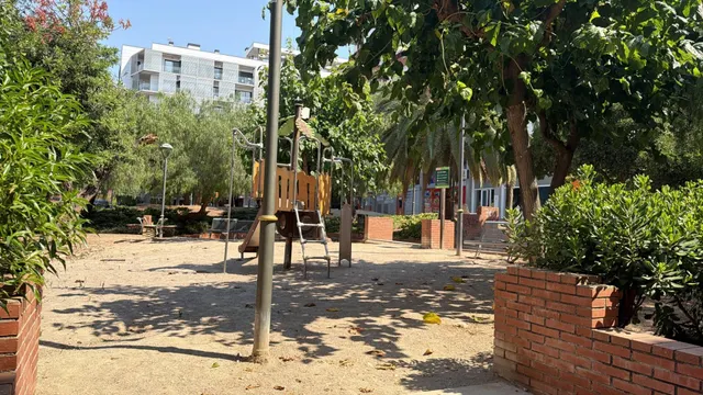 Piso Estratégico en el Corazón Universitario de Tarragona 2 Hab 1 baño 130.000€ — 20