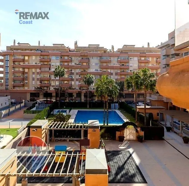 EXCEPCIONAL PISO EN PARQUE LITORAL. — 44