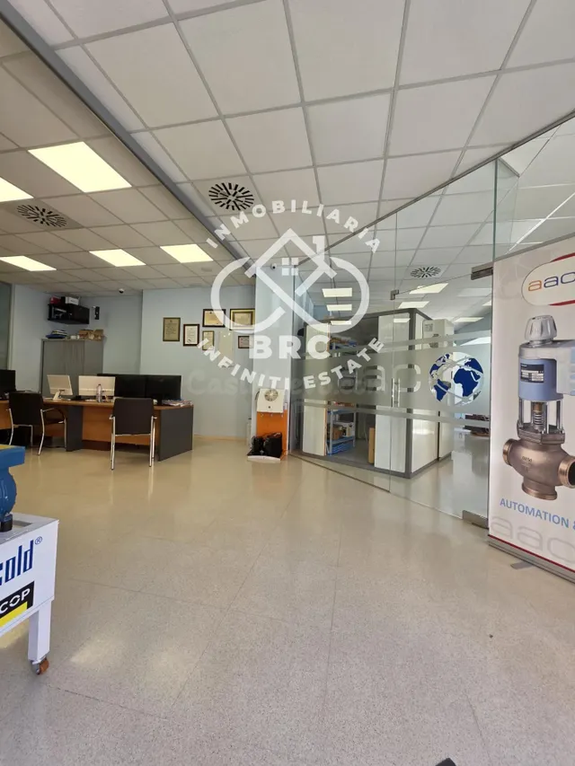 Local Comercial Esquinero en Benimaclet - foto 3