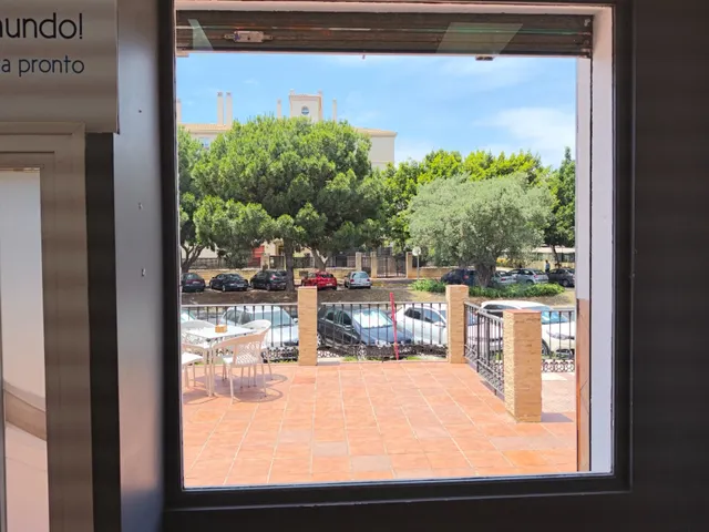 EN EXCLUSIVA LOCAL EN VENTA EN AVENIDA MOLIERE, MALAGA — 5