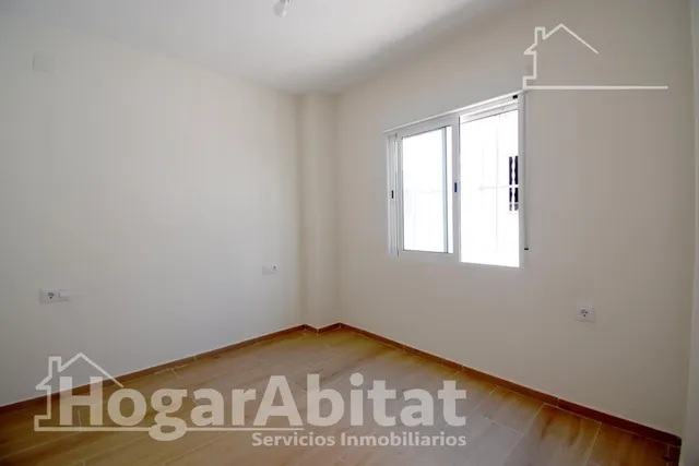 ¡disfruta de una casa reformada y luminosa con impresionante terraza! — 17