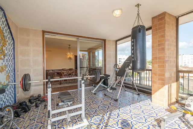 Exclusiva vivienda de alto standing con amplias terrazas, piscina y gran potencial en Son Dameto, Palma — 48