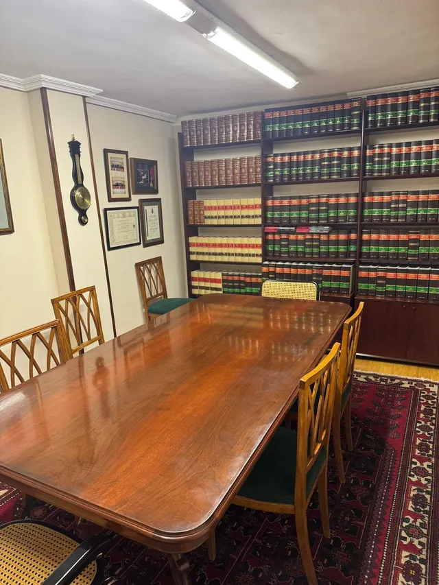 Amplia Oficina en Venta - Calle Claudio Moyano, Valladolid — 6
