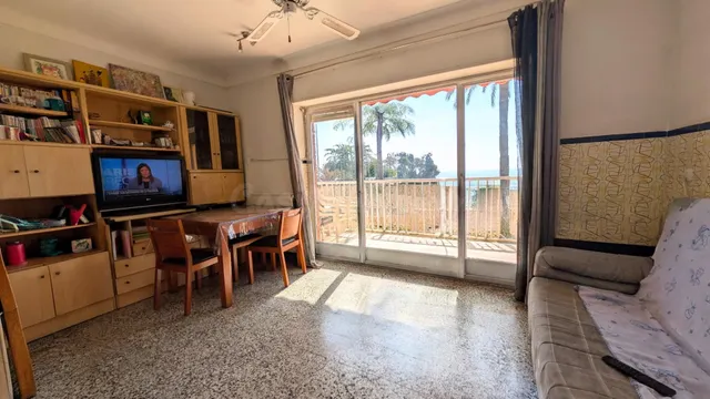 ¡ UNA VIVIENDA ÚNICA EN PRIMERA LÍNEA DONDE CADA AMANECER FR - foto 5