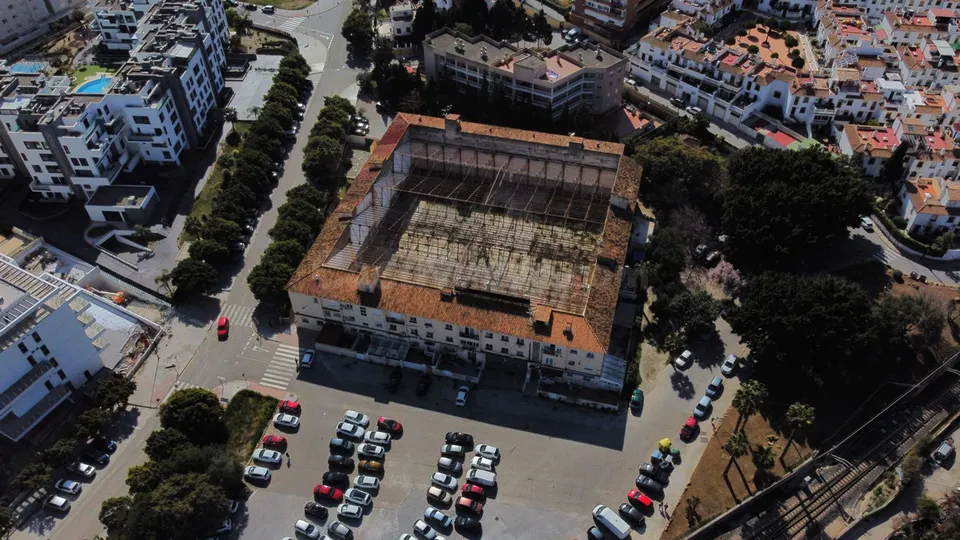Piso 2305m² en venta - La Colina