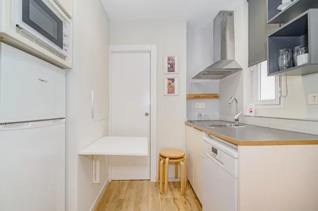 OPORTUNIDAD EN ALQUILER DE ESTUDIO EN CAMINO DE RONDA — 11