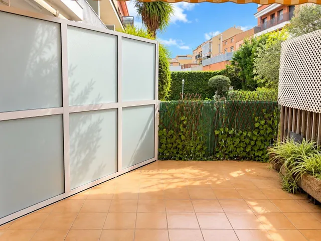 VENTA CASA EN IGUALADA ZONA SET CAMINS TERRAZAS, GARAJE Y PISCINA COMUNITARIA!! — 8