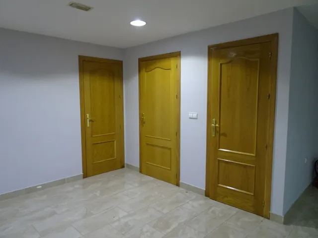 CENTRICO LOCAL CON SALIDA DE HUMOS — 16