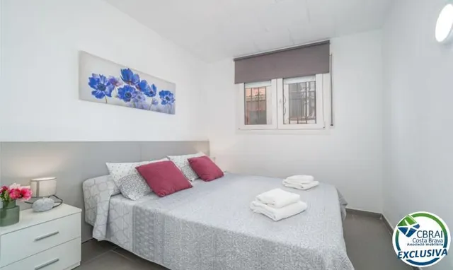 GRAN RESERVA Moderno apartamento reformado con piscinas y amplios jardines comunitarios — 11