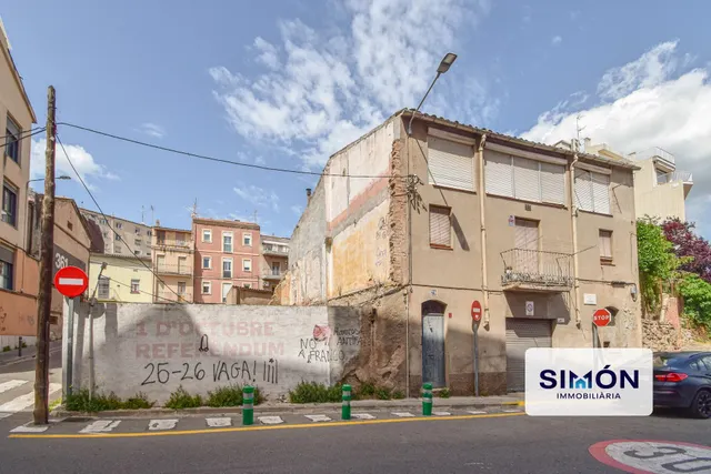 Parcela urbana en venta en el centro de Manresa de 95 m2 con - foto 4