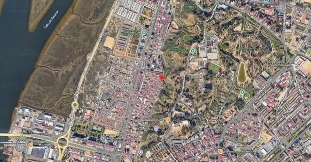 PROMOCIÓN DE VIVIENDAS DE OBRA NUEVA EN LAS COLONIAS, HUELVA. — 4
