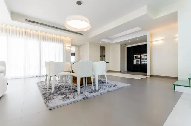 VILLA CON PISCINA PRIVADA — 25