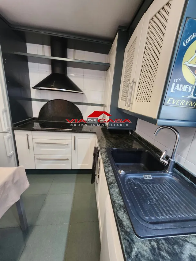 Alquiler de piso en Chamberi en Terraza, 3 habitaciones, — 15