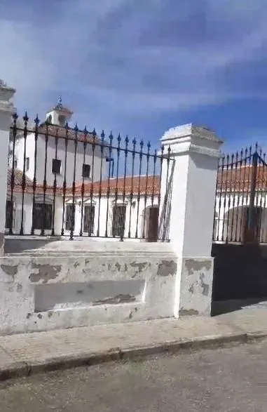 "Finca de Ensueño en Hornachuelos: Caza, Naturaleza y Confort" — 44
