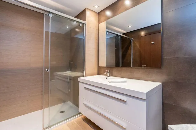 Apartamento de lujo con vistas al mar en Los Arqueros Golf — 12