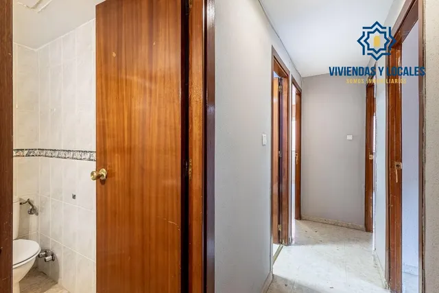 Espacio, luz y comodidad en una vivienda con grandes posibilidades en zona Alcampo — 22