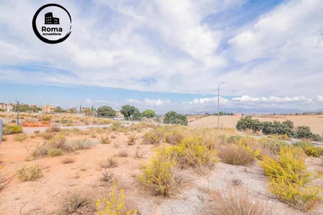 Oportunidad en venta de solar urbano en Otura — 9