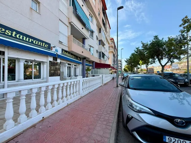Local comercial 101m² en venta - Los secanos — 21