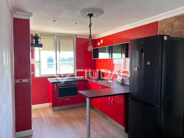 Piso reformado en Bda. Los Ángeles - Barrio Alto — 7
