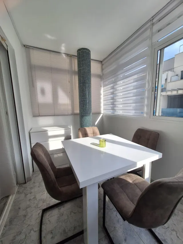 Apartamento Reformado en Nueva Torrevieja de 2 dormitorios  a Solo 800 Metros del Mar — 20