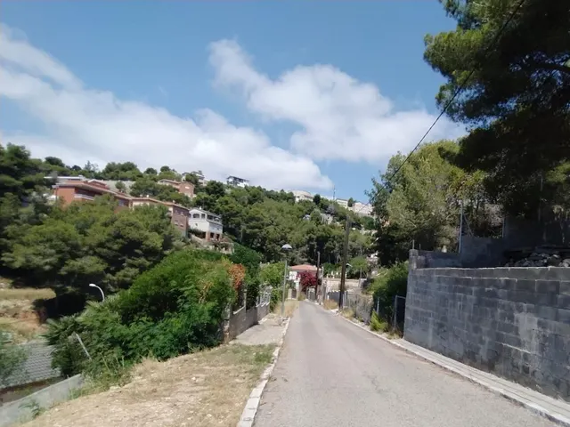 Terreno urbano edificable en venta de 840 m2 en zona residencial de Cunit — 22