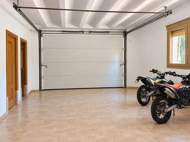 Exclusivo Chalet en Urbanización Helios, Ontinyent - ¡Tu refugio soñado! — 27