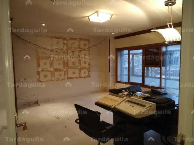 EXCELENTES OFICINAS EN MARIA AUXILIADORA — 11