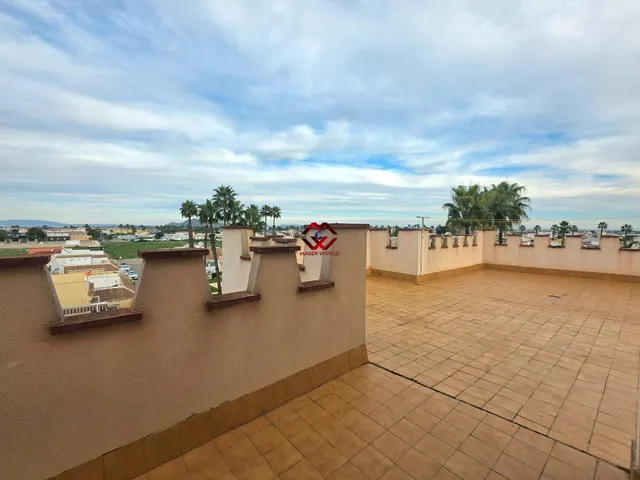 Piso planta baja con dos terrazas, piscina comunitaria y parking en Los Narejos — 39