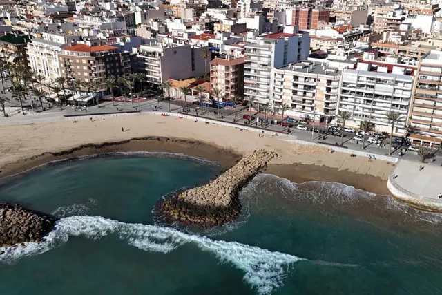 Apartamento céntrico construido en 2024 (aprox. 71 m2 - 3.ª planta) con piscina en la azotea, a solo 250 m de Piscinas Naturales/Playa del Cura, ¡y con licencia turística! — 41