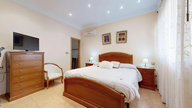 Oportunidad preciosa casa en zona muy demandada de Cheste — 23