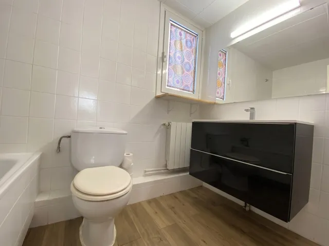 ÁTICO EXTERIOR CON TERRAZA, LUZ NATURAL Y PRIVACIDAD EN L’HOSPITALET — 9