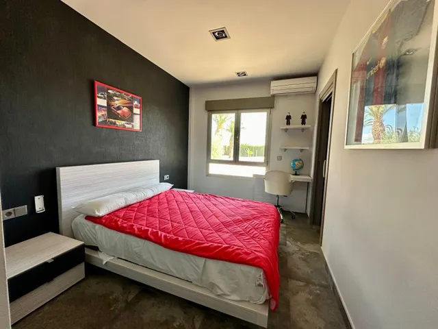 Villa 5 habitaciones 332m² en venta - Ayuntamiento — 10