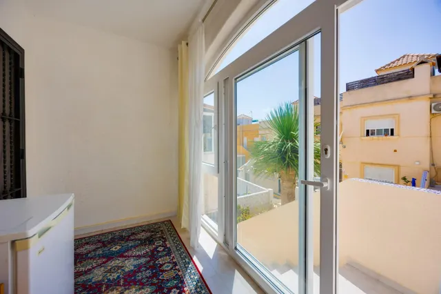 Bungalow de 1 dormitorio 1 baño en orihuela costa — 27