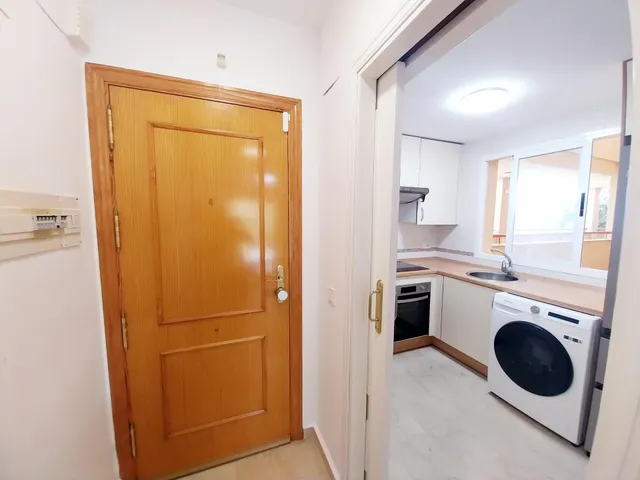 Impecable Apartamento a 850 metros de la playa y cerca de tiendas — 13