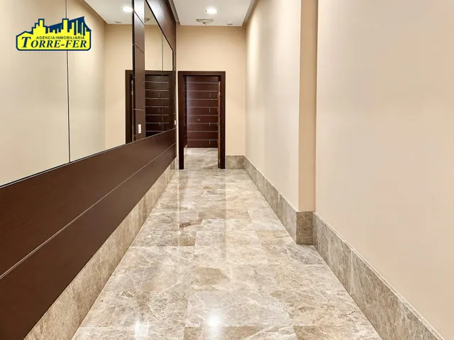 ¡estupenda plaza de garaje en venta en pleno centro de almeria, en calle gonzalez garbín! — 11