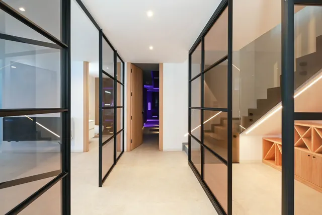 Villa 4 habitaciones 621m² en venta - La Fustera — 40