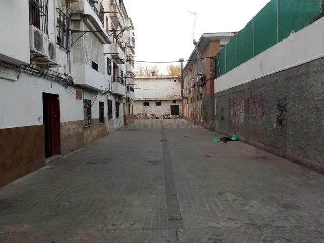 Venta de Piso en la localidad de Sevilla sin Posesión - foto 4