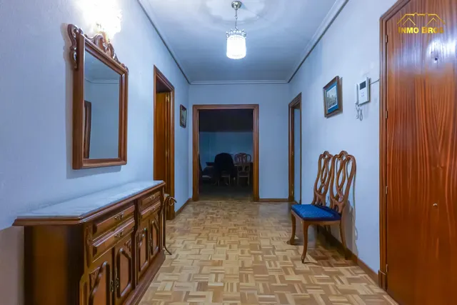 PISO EXCLUSIVO CON  TERRAZA EN CALLE AMPARO — 12