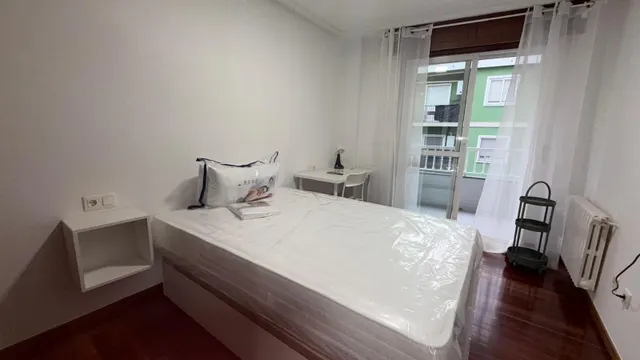 Maravillosa habitación de alquiler en pleno centro de Ourense – zona valle-inclán — 20