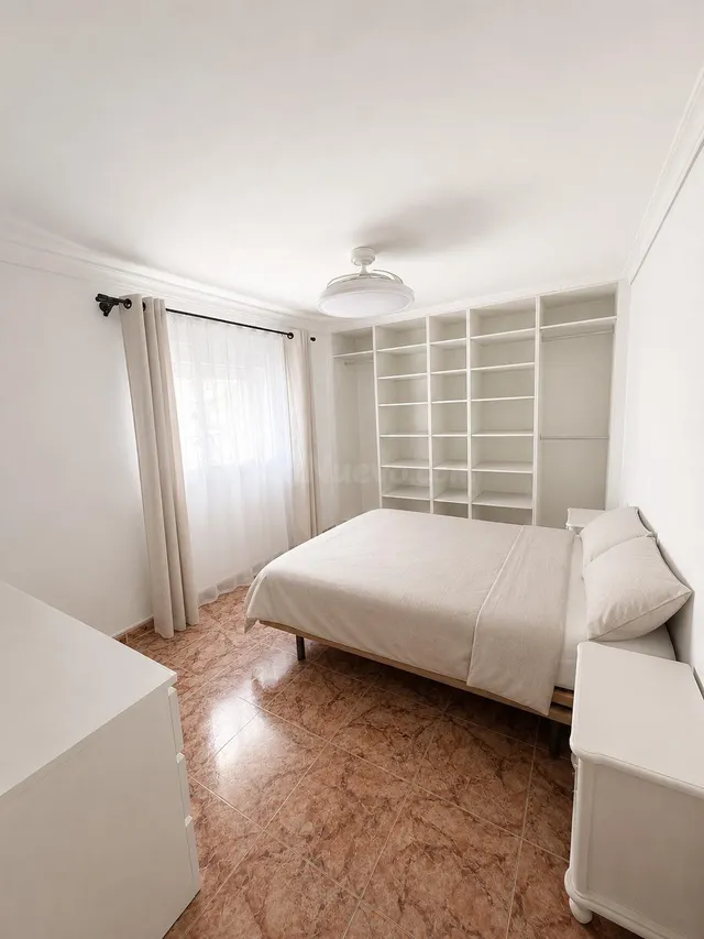 CASA DE 3 habitaciones CON TERRAZA PRIVADA Y PATIO — 5