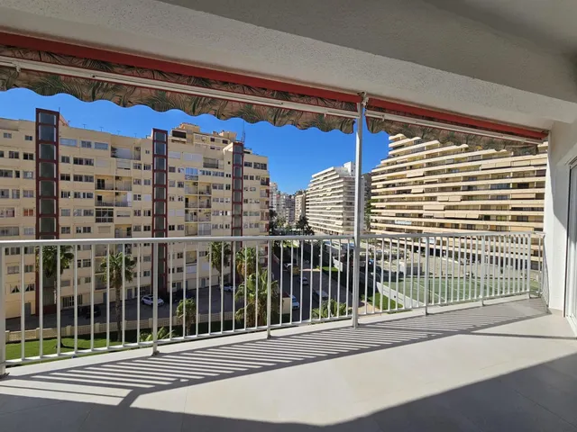 Apartamento reformado en primera línea de playa en Cullera.  - foto 2