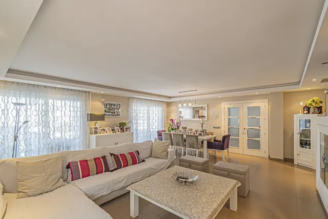 Chalet 5 habitaciones 275m² en venta - Marbella - foto 3