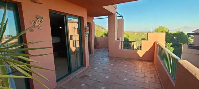 ¡ESPECTACULAR ÁTICO DÚPLEX CON VISTAS EN SIERRA CORTINA! — 6
