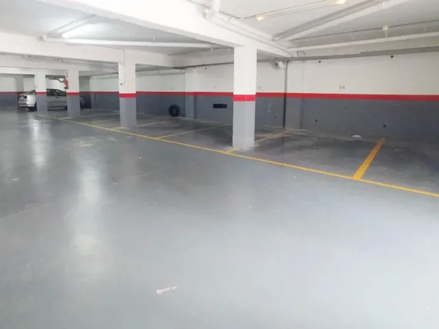 PARKING EN CUNIT MUY CERCA DE LA PLAYA — 11
