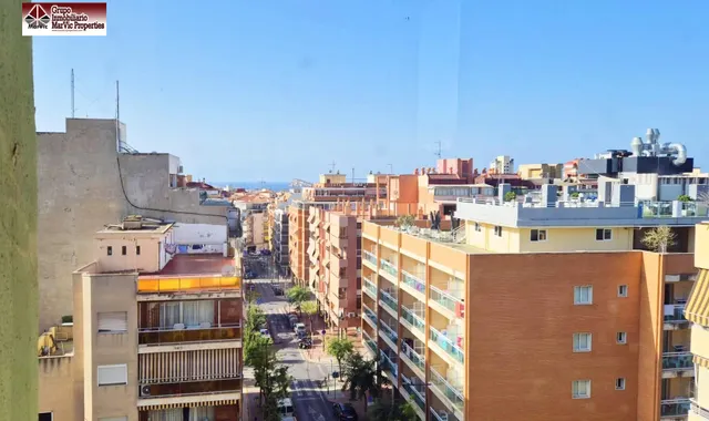 Increíble Ático Exclusivo en Benidorm: Vive el Sueño Mediterráneo — 15