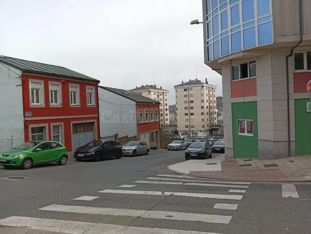 LOCAL EN VENTA EN CALLE SALMON (LUGO) - foto 2